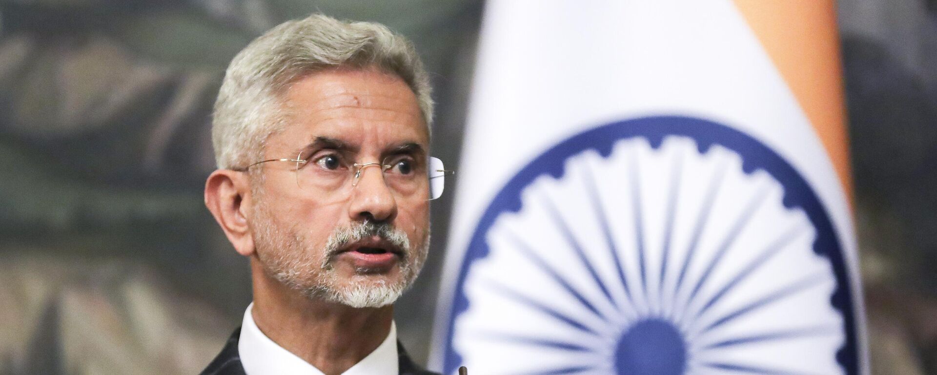 Indian Foreign Minister Subrahmanyam Jaishankar speaks to the media during a joint news conference with Russian Foreign Minister Sergey Lavrov following their talks in Moscow, Russia, Tuesday, Nov. 8, 2022. - Sputnik India, 1920, 29.01.2023