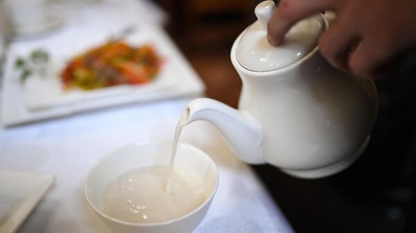 Traditional tea with milk popular in Russia's Republic of Tuva - Sputnik भारत