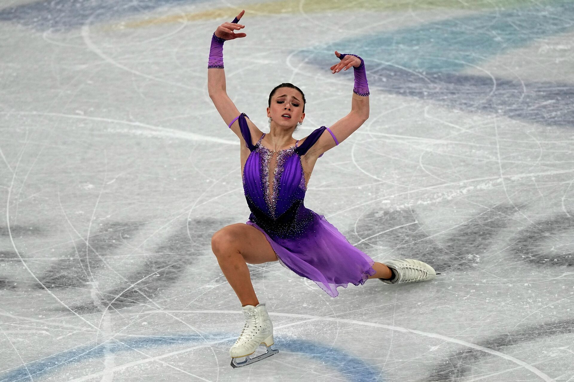 Kamila Valieva, of the Russian Olympic Committee, competes in the women's short program team figure skating competition at the 2022 Winter Olympics, Sunday, Feb. 6, 2022, in Beijing. - Sputnik India, 1920, 30.12.2022