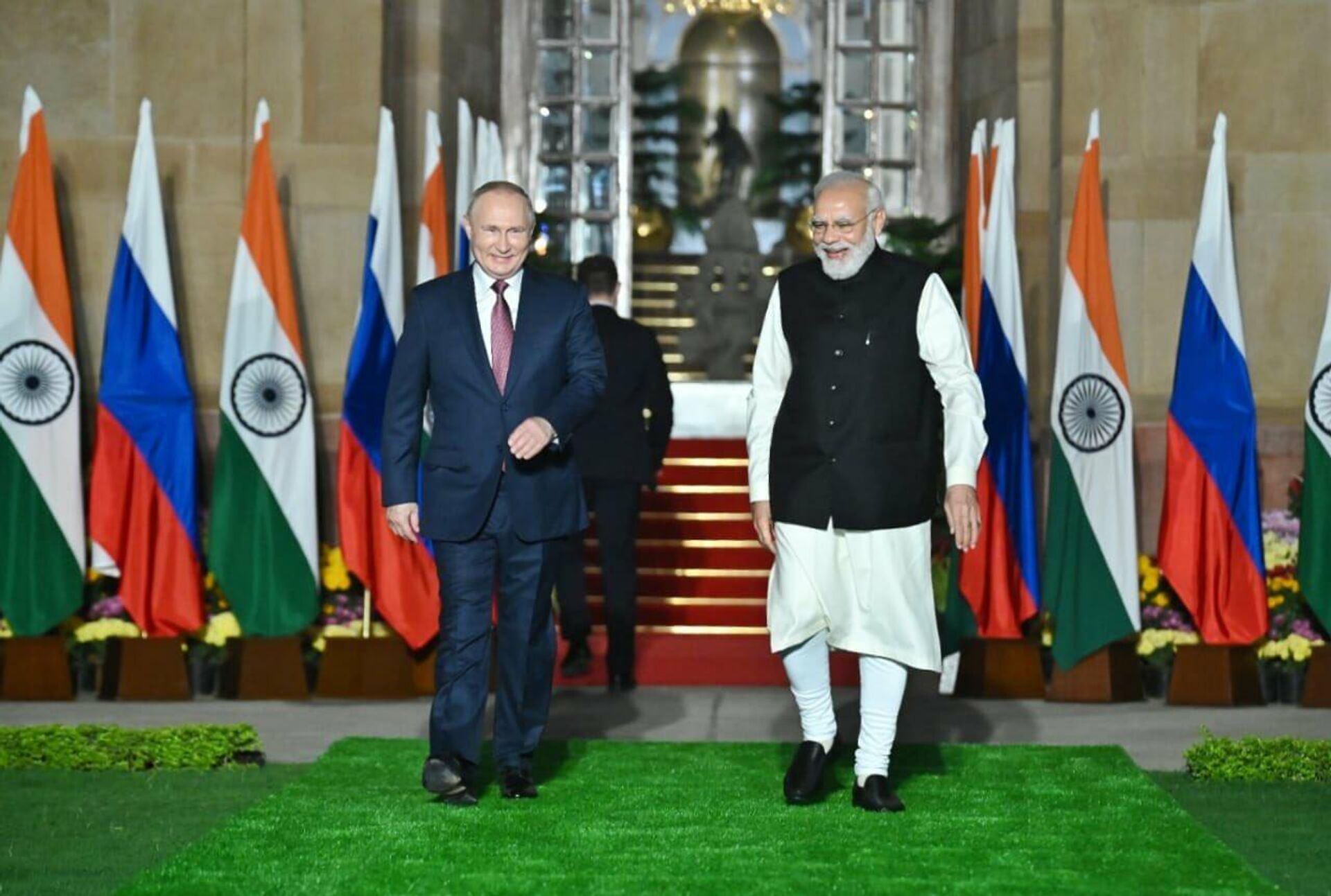 Modi Putin Meet - Sputnik India, 1920, 30.12.2022