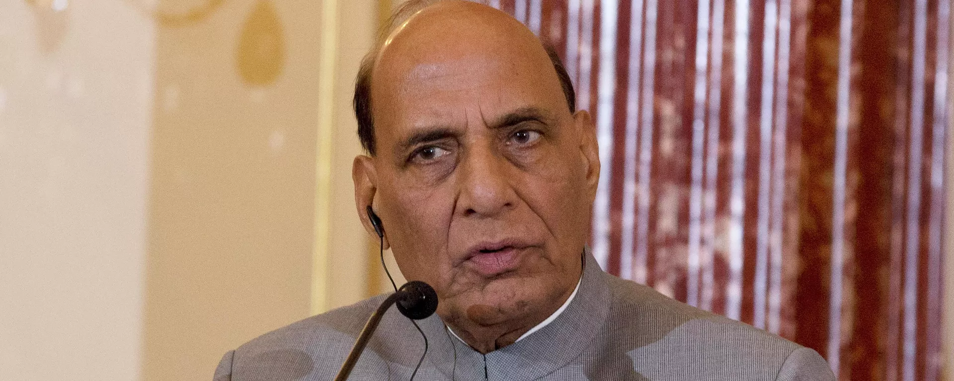 FILE - Indian Defense Minister Shri Rajnath Singh speaks during a news conference after a bilateral meeting at the Department of State in Washington, Wednesday, Dec.18, 2019 - Sputnik भारत, 1920, 09.01.2023