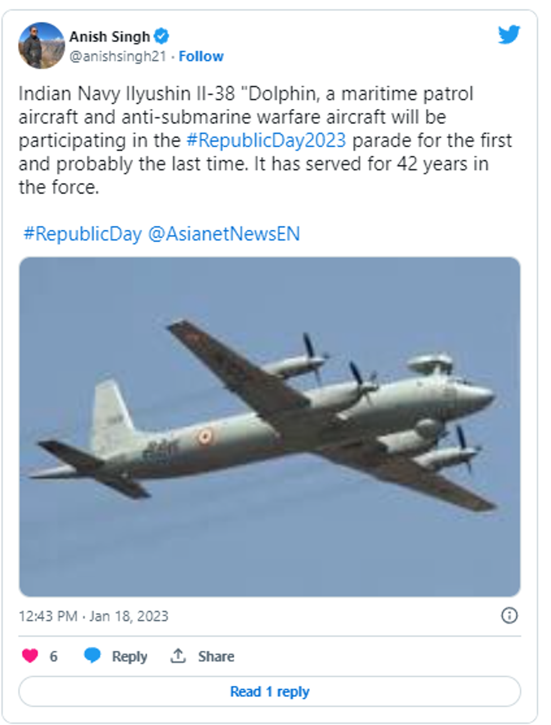 Indian Navy's IL-38 maritime reconnaissance aircraft will be flying over for the first and last time during the Republic Day parade at Kartavya Path in Delhi - Sputnik India, 1920, 18.01.2023