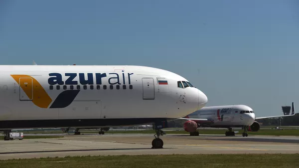 Azur Air - Sputnik India