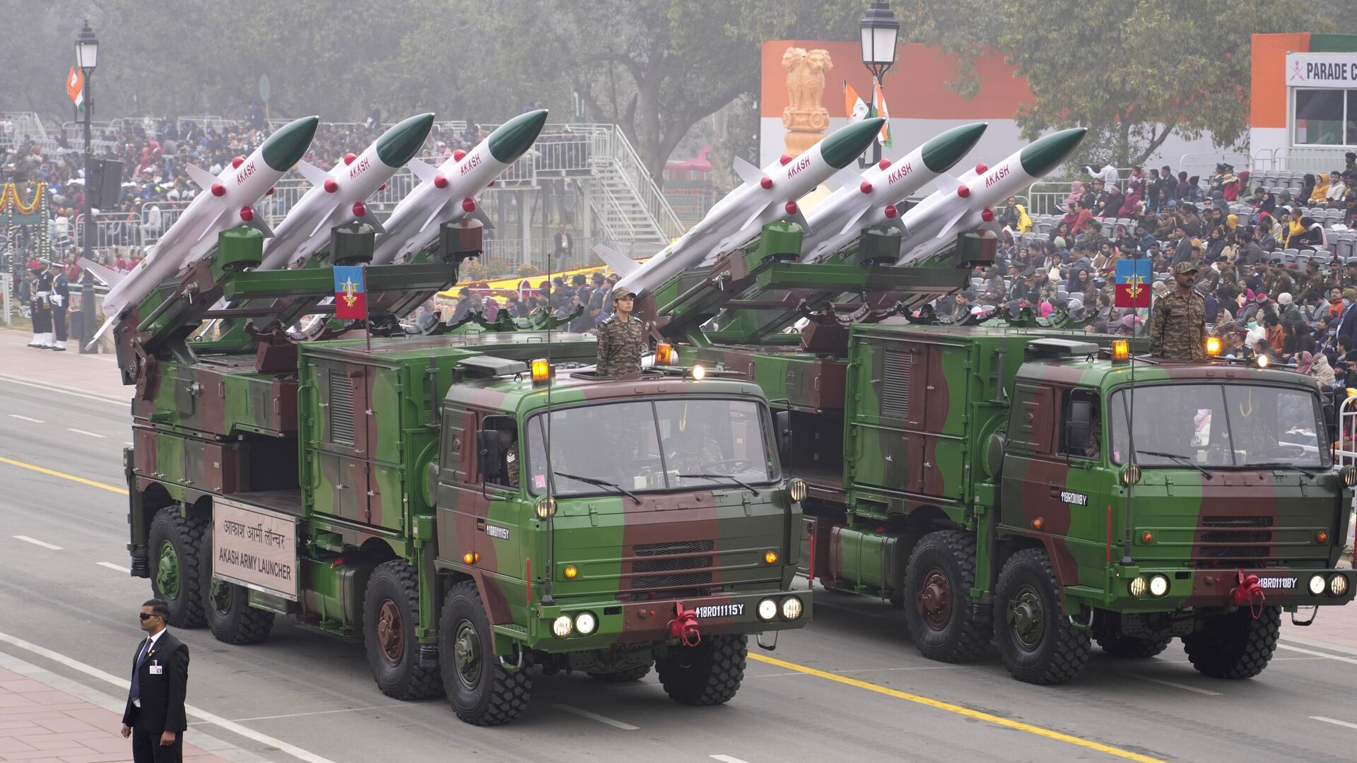 ndian Army Akash missile launcher drives through the ceremonial Kartavya Path boulevard during India's Republic Day celebrations in New Delhi, India, Thursday, Jan. 26, 2023. - Sputnik India, 1920, 01.04.2023