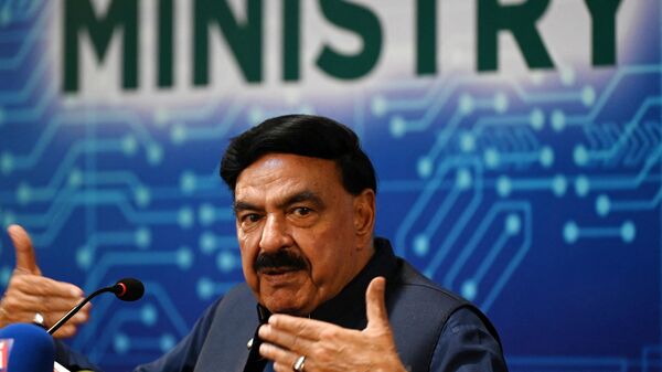 Pakistan's Interior Minister Sheikh Rashid Ahmad speaks during a press conference in Islamabad on March 18, 2022. - Sputnik India