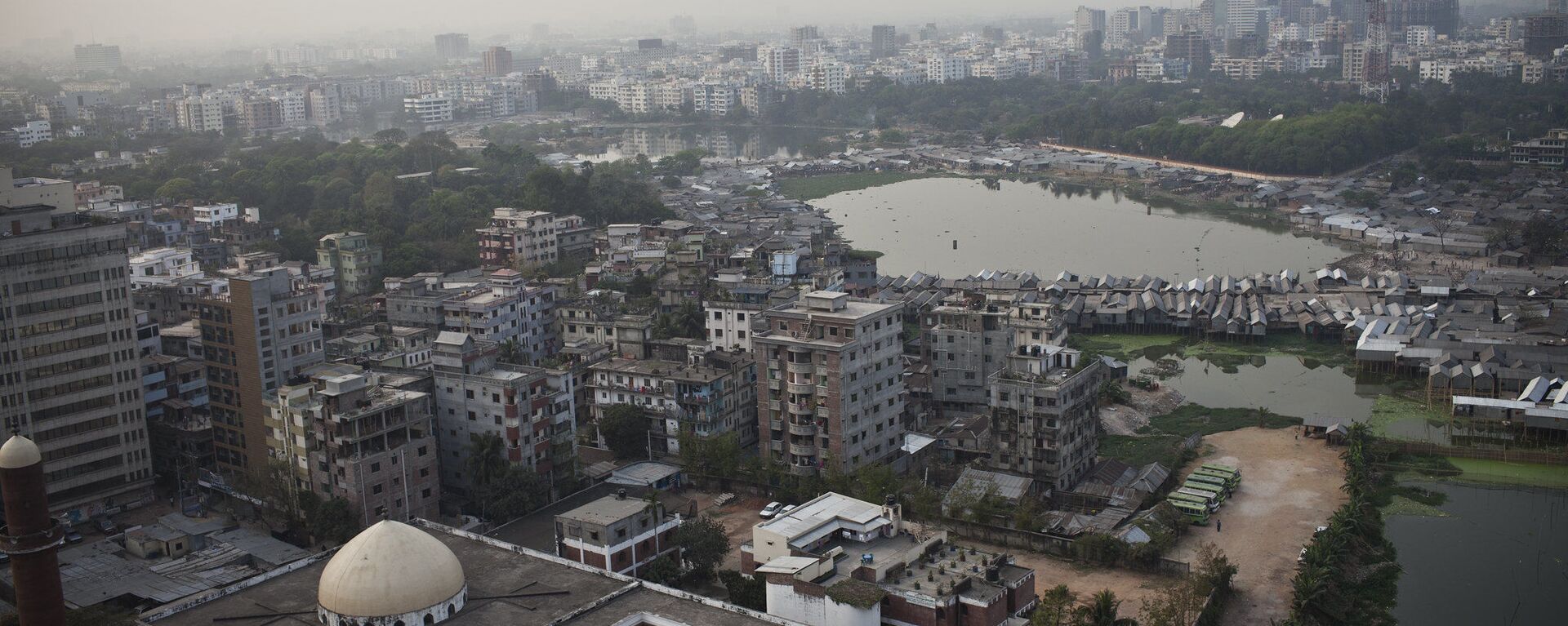   A view over Dhaka the capital of Bangladesh - Sputnik India, 1920, 13.02.2023