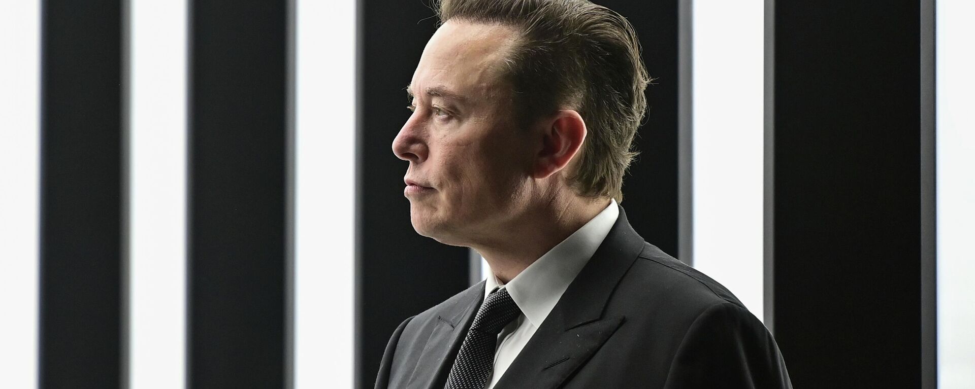 Elon Musk, Tesla CEO, attends the opening of the Tesla factory Berlin Brandenburg in Gruenheide, Germany, March 22, 2022. - Sputnik भारत, 1920, 18.04.2023