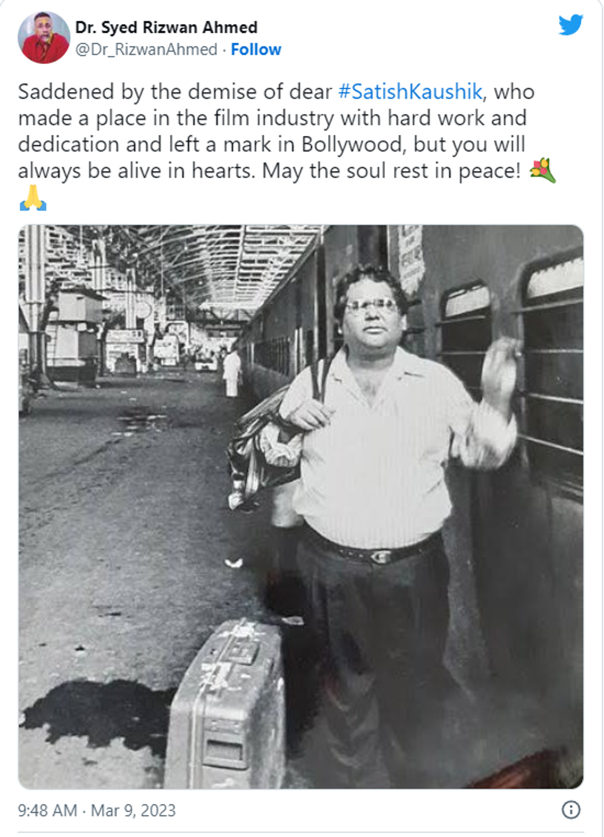 Netizens pay tribute to veteran Bollywood actor-director Satish Kaushik after his sudden demise - Sputnik India, 1920, 09.03.2023