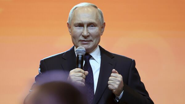 Russian President Vladimir Putin delivers a speech  - Sputnik India
