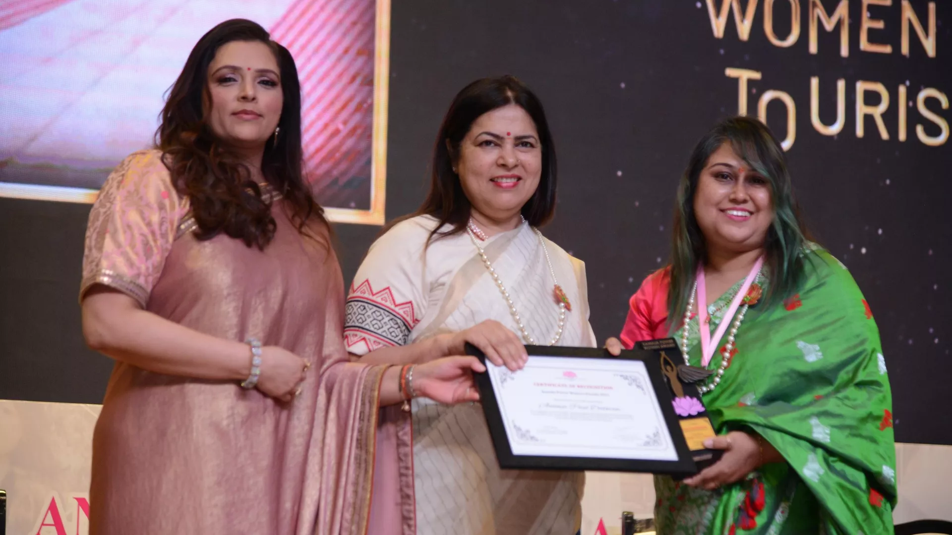 Ananya Paul, Nidarshana Gowani, Meenakshi Lekhi