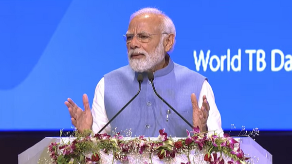 Narendra Modi addresses the 'One World TB Summit' in Varanasi, Uttar Pradesh - Sputnik भारत