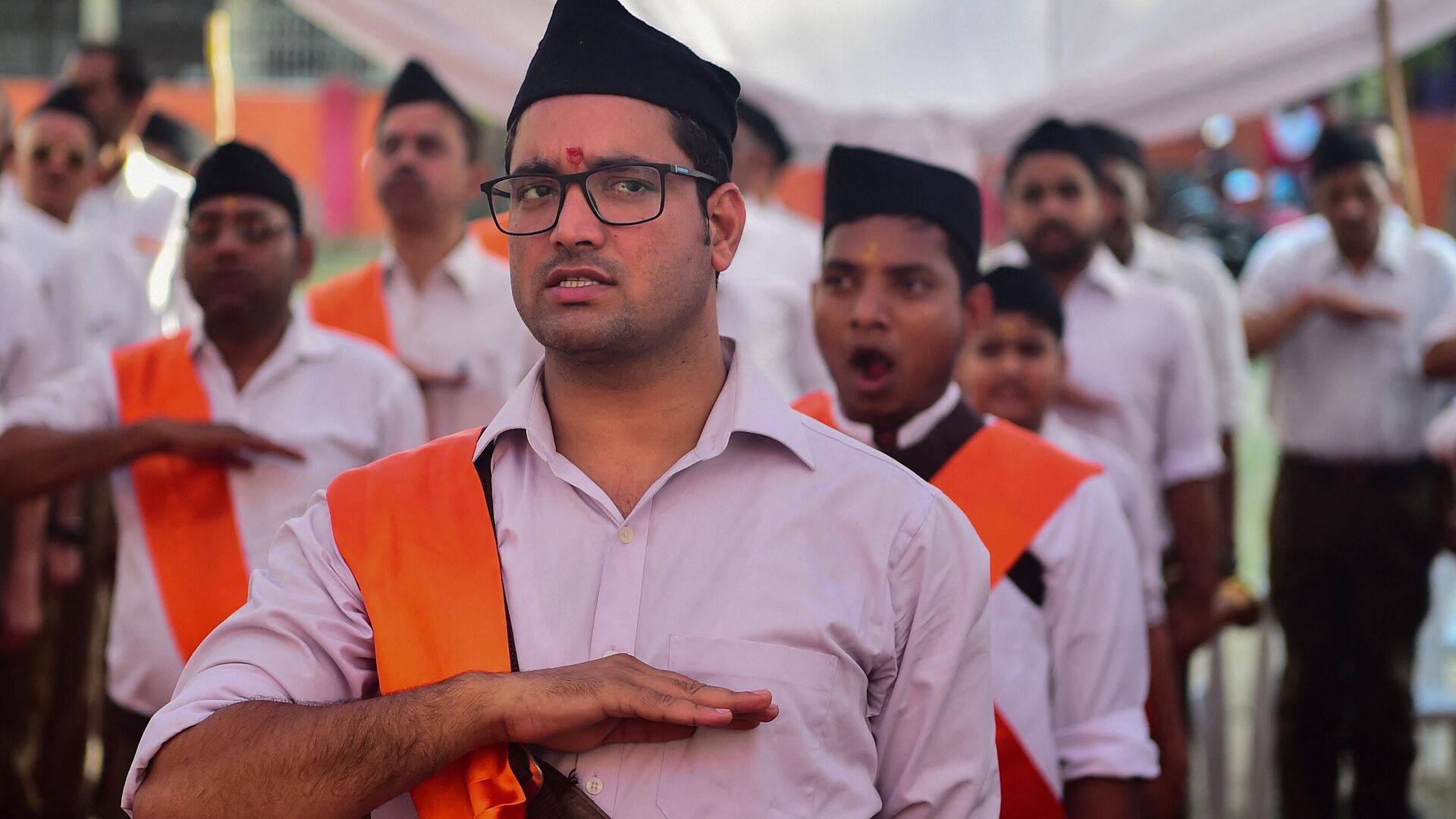 Rashtriya Swayamsevak Sangh (RSS) volunteers - Sputnik भारत, 1920, 04.04.2023