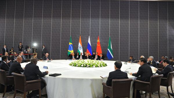 Russian President Vladimir Putin takes part in unofficial BRICS summit in Antalya - Sputnik भारत