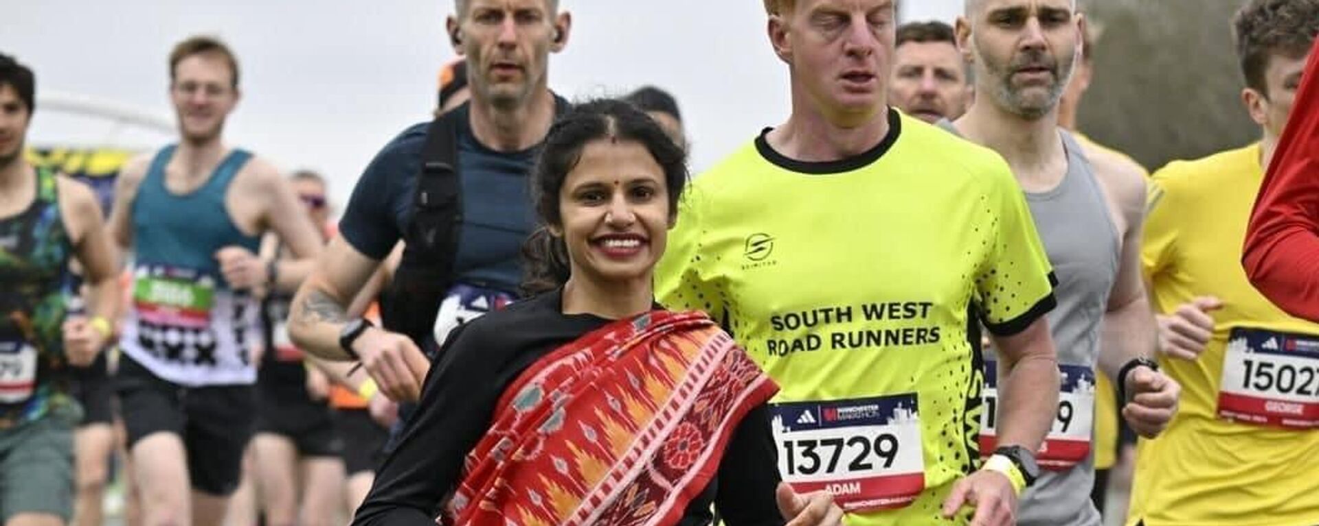 Madhusmita Jena, who ran Manchester marathon “wearing a Sari” - Sputnik भारत, 1920, 19.04.2023