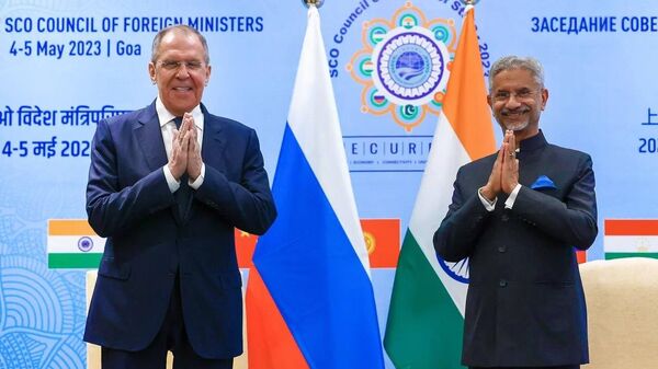 ndia and Russian foreign ministers hold talks in Goa on the sidelines of the SCO meet - Sputnik India