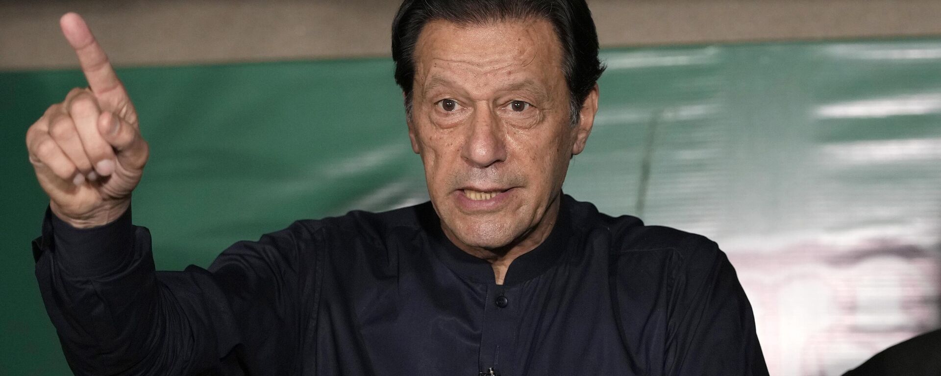 Pakistan's former Prime Minister Imran Khan speaks during a news conference at his home, in Lahore, Pakistan, Thursday, May 18, 2023. - Sputnik India, 1920, 25.05.2023