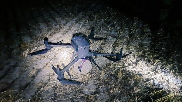 Pakistani drone carrying suspected narcotics, which violated Indian Airspace, has been intercepted by Alert BSF troops in Amritsar Sector.  - Sputnik India