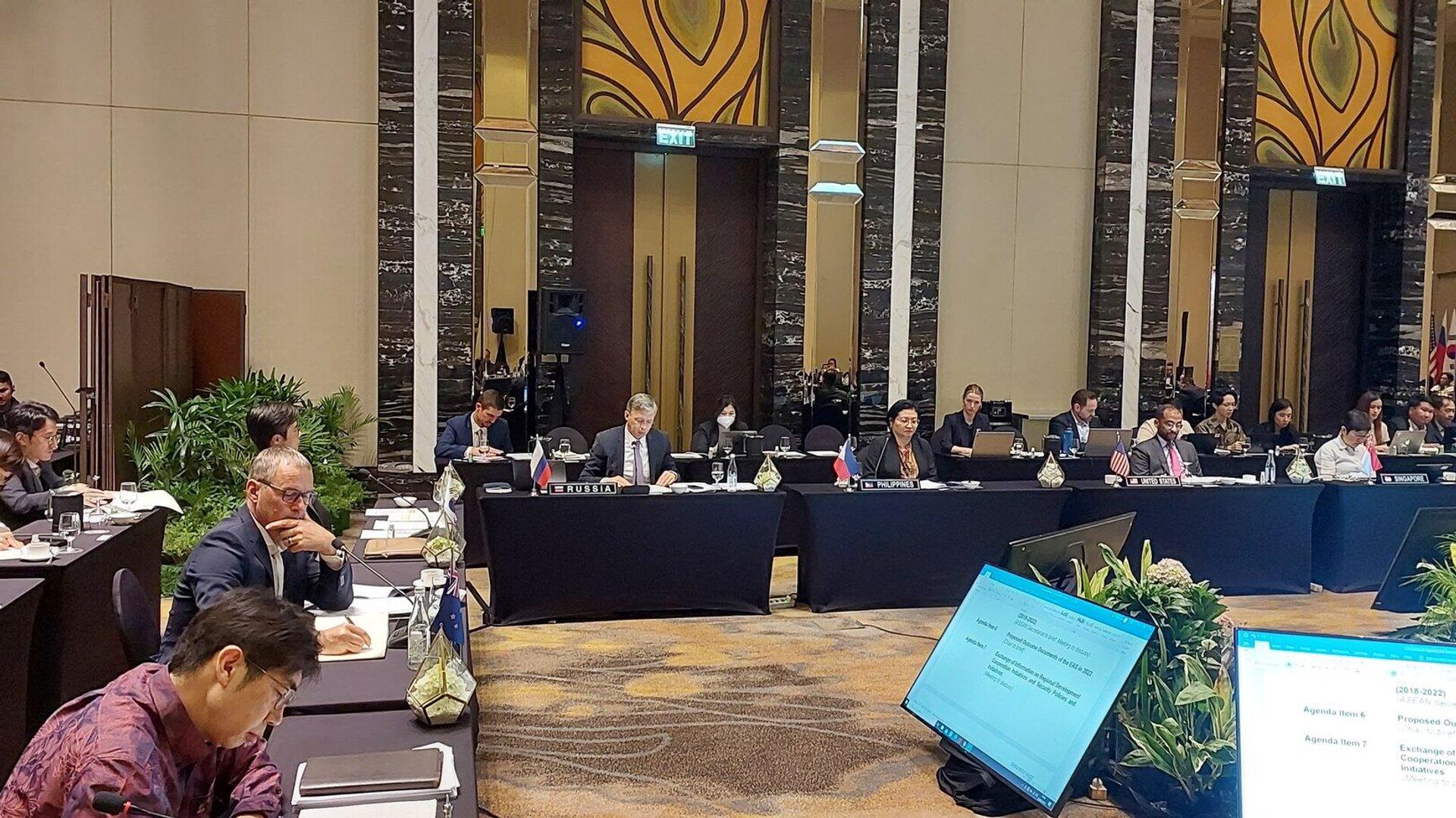 Ambassador of Russia to ASEAN is taking part in the Second East Asia Summit (EAS) Ambassadors' Meeting - Sputnik India, 1920, 23.05.2023