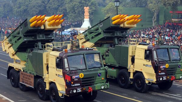 Pinaka 214MM multi barrel rocket launcher roll during the final full dress rehearsal for the Indian Republic Day parade in New Delhi on January 23, 2011 - Sputnik India