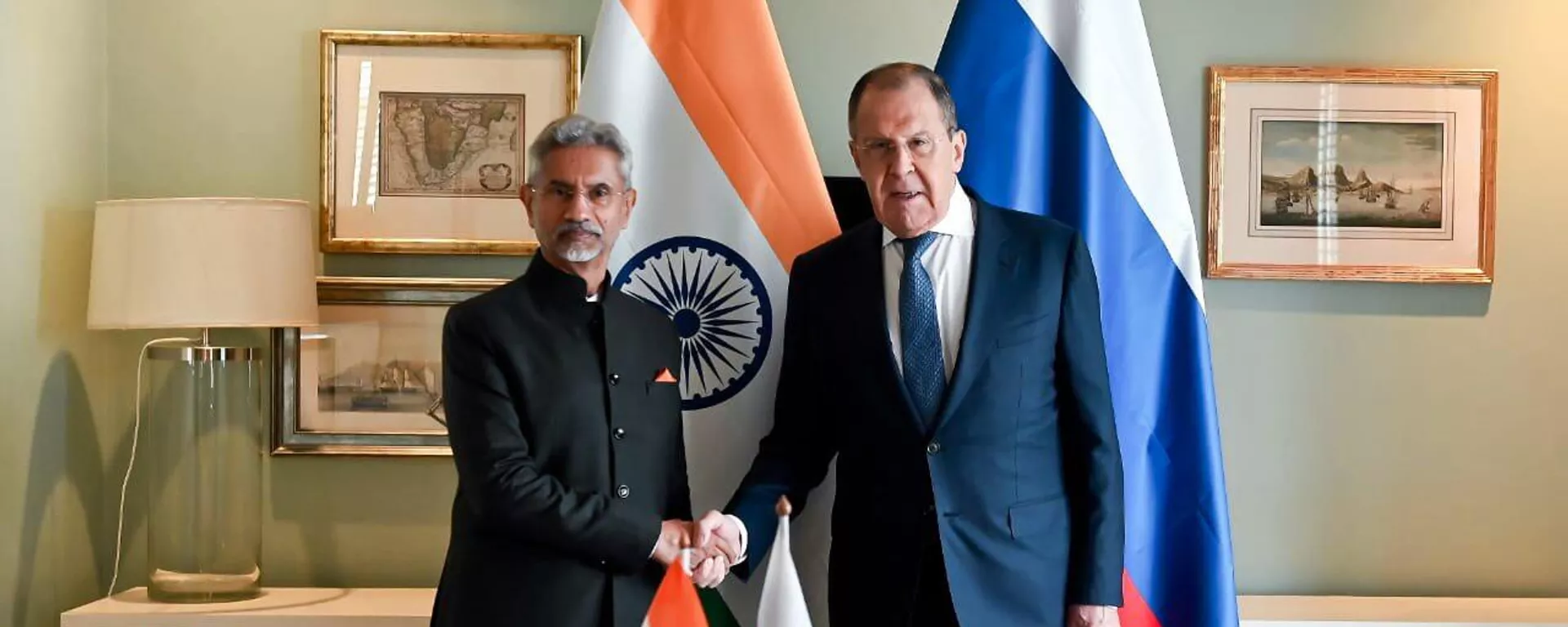 Russian FM Sergey Lavrov and India's EAM S. Jaishankar - Sputnik भारत, 1920, 26.12.2023