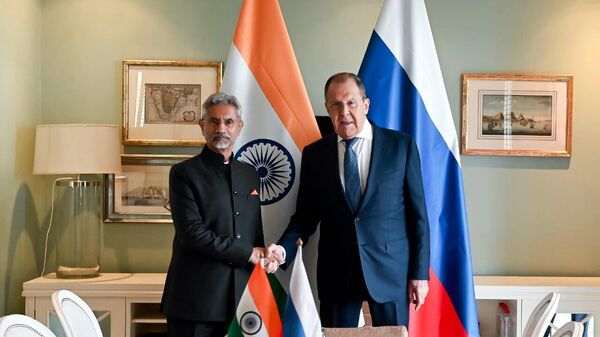 Russian FM Sergey Lavrov and India's EAM S. Jaishankar - Sputnik भारत