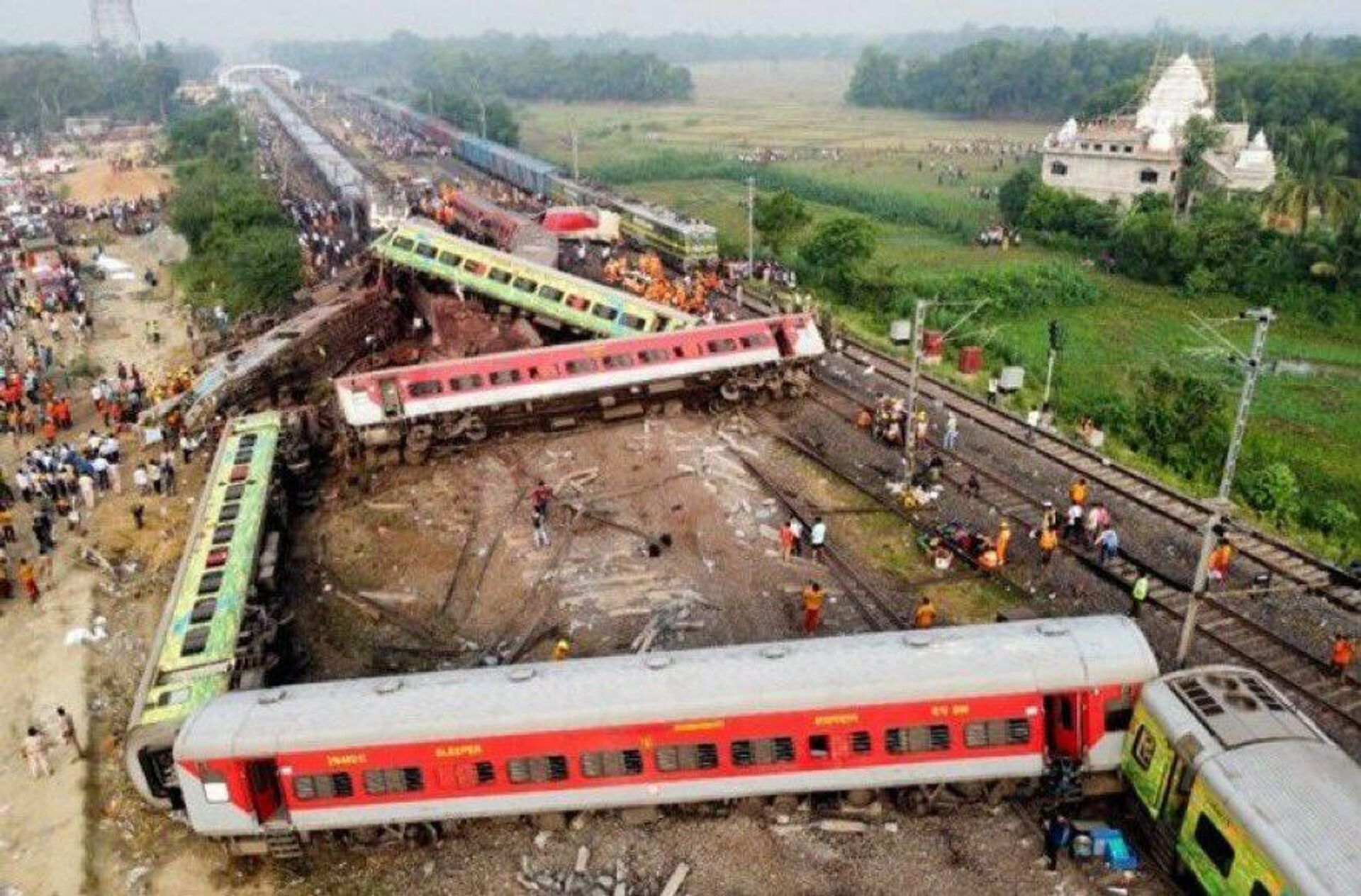 Odisha train crash photo controversy - Sputnik भारत, 1920, 05.06.2023