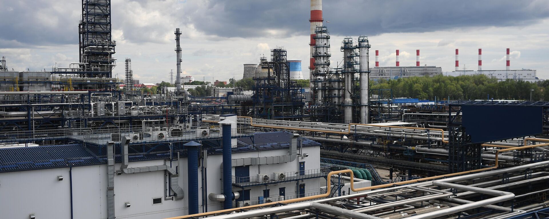 Gazprom Neft Oil Refinery in Moscow, Kapotnya District. - Sputnik India, 1920, 06.06.2023
