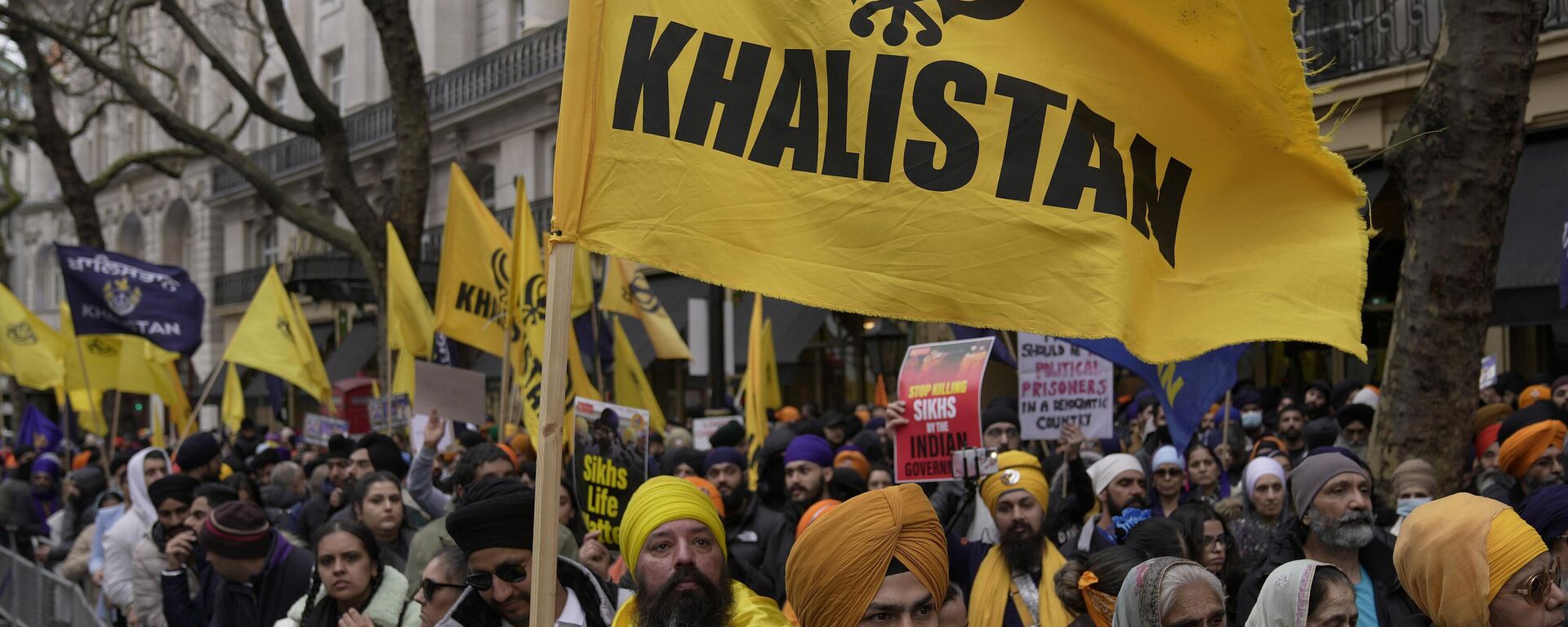 Protestors of the Khalistan movement demonstrate outside of the Indian High Commission in London - Sputnik भारत, 1920, 13.08.2023