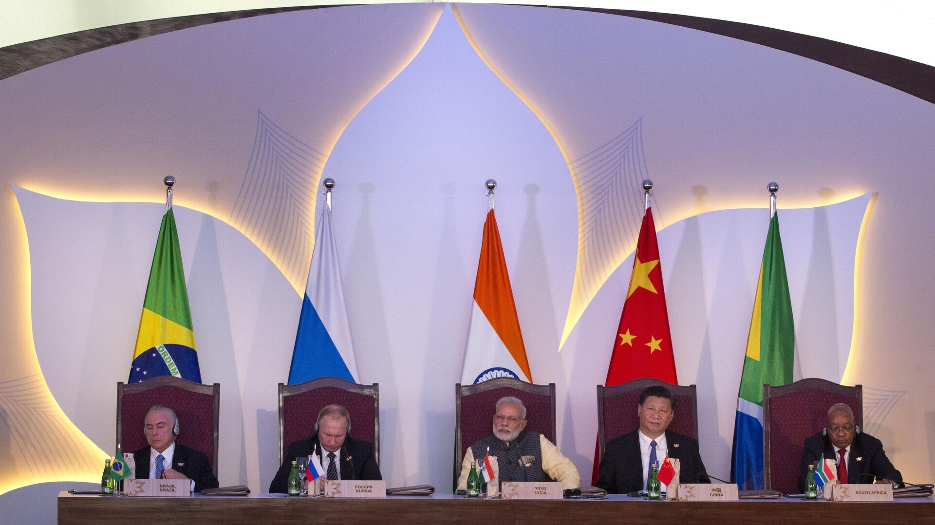 Leaders of BRICS nations - Sputnik भारत, 1920, 22.08.2023