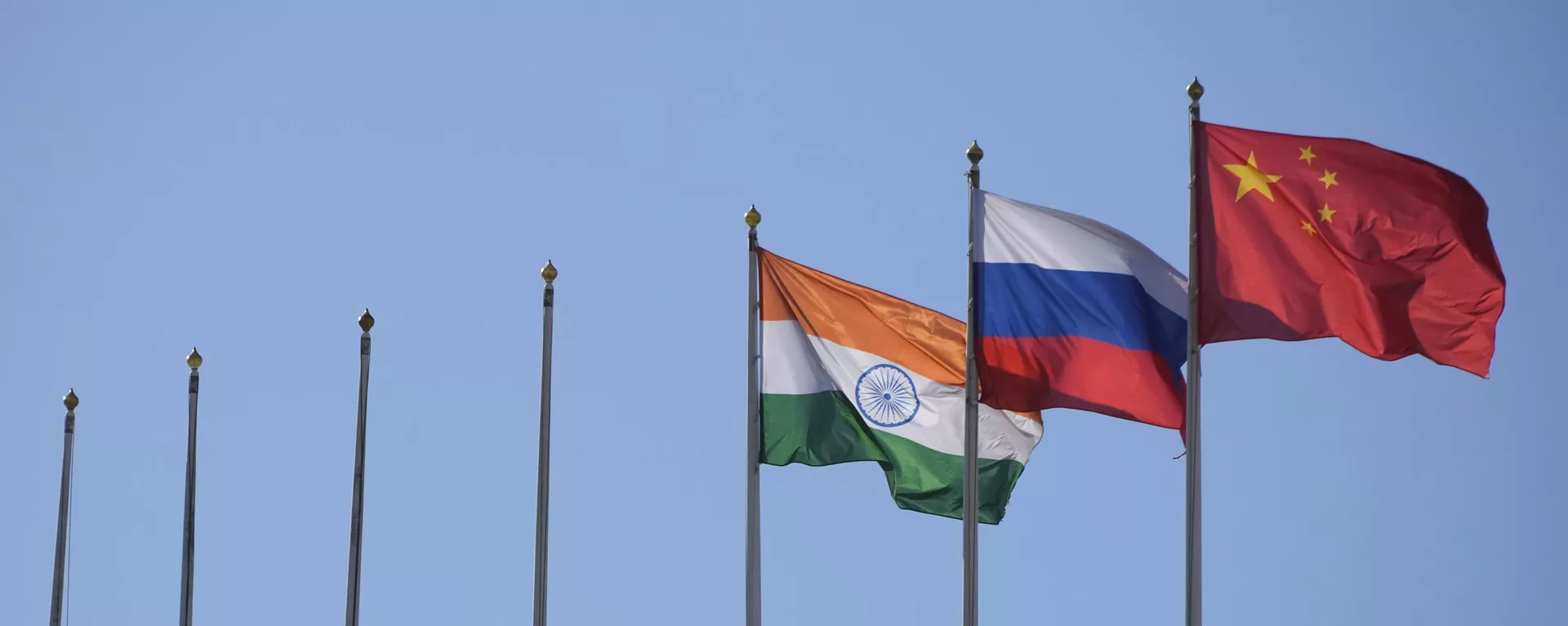 The flags of India, Russia and China - Sputnik भारत, 1920, 16.06.2023
