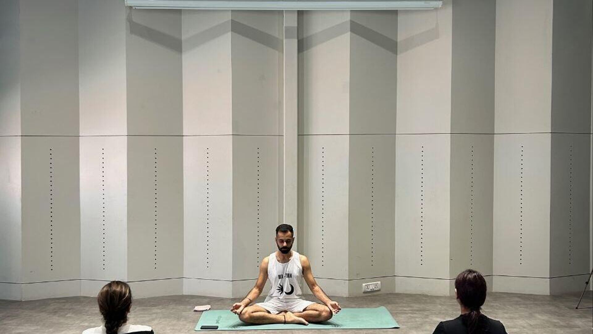Meet A Corporate Professional Who Quit His Job for the Love of Yoga
