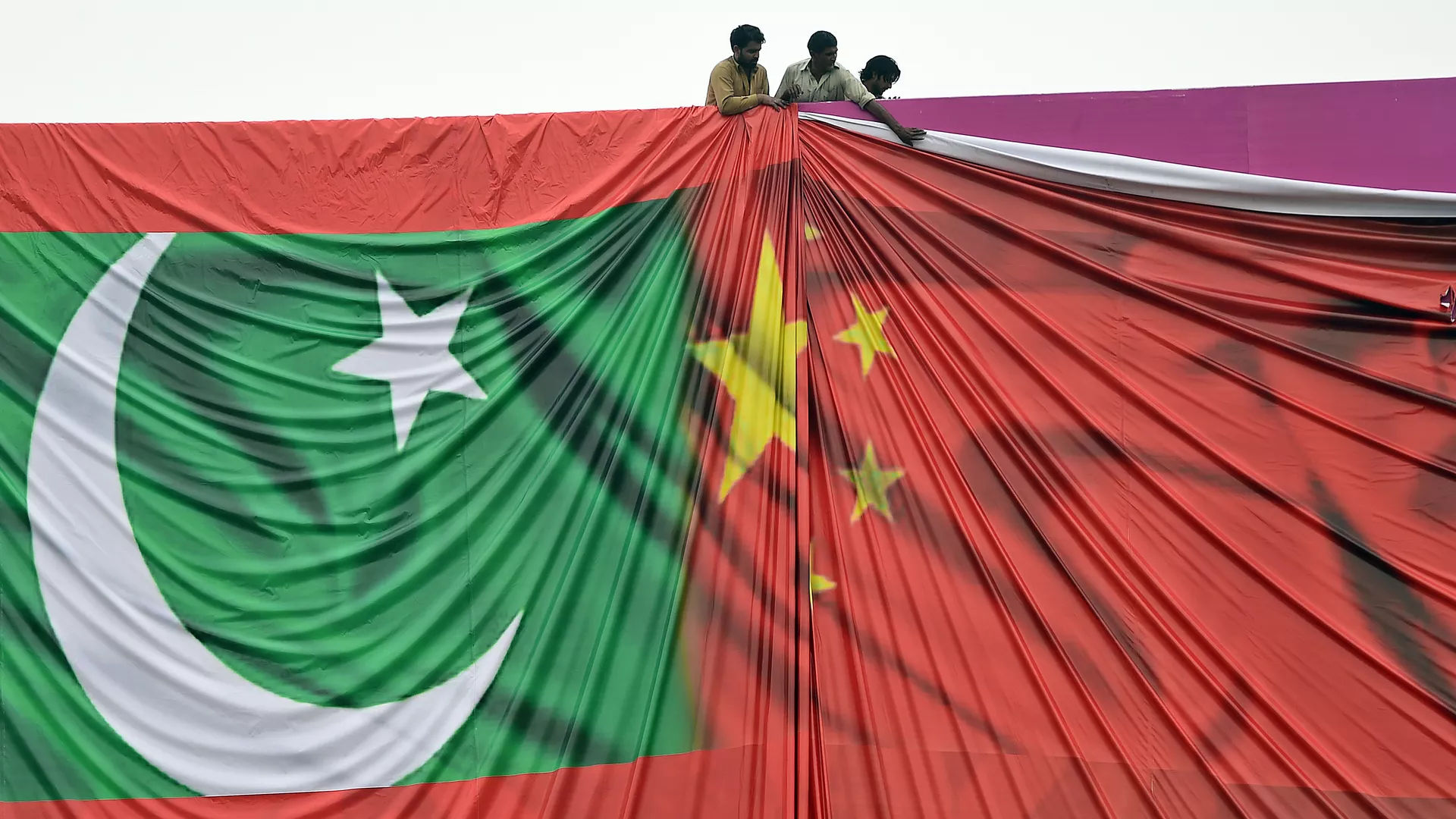 Flags of Pakistan and China