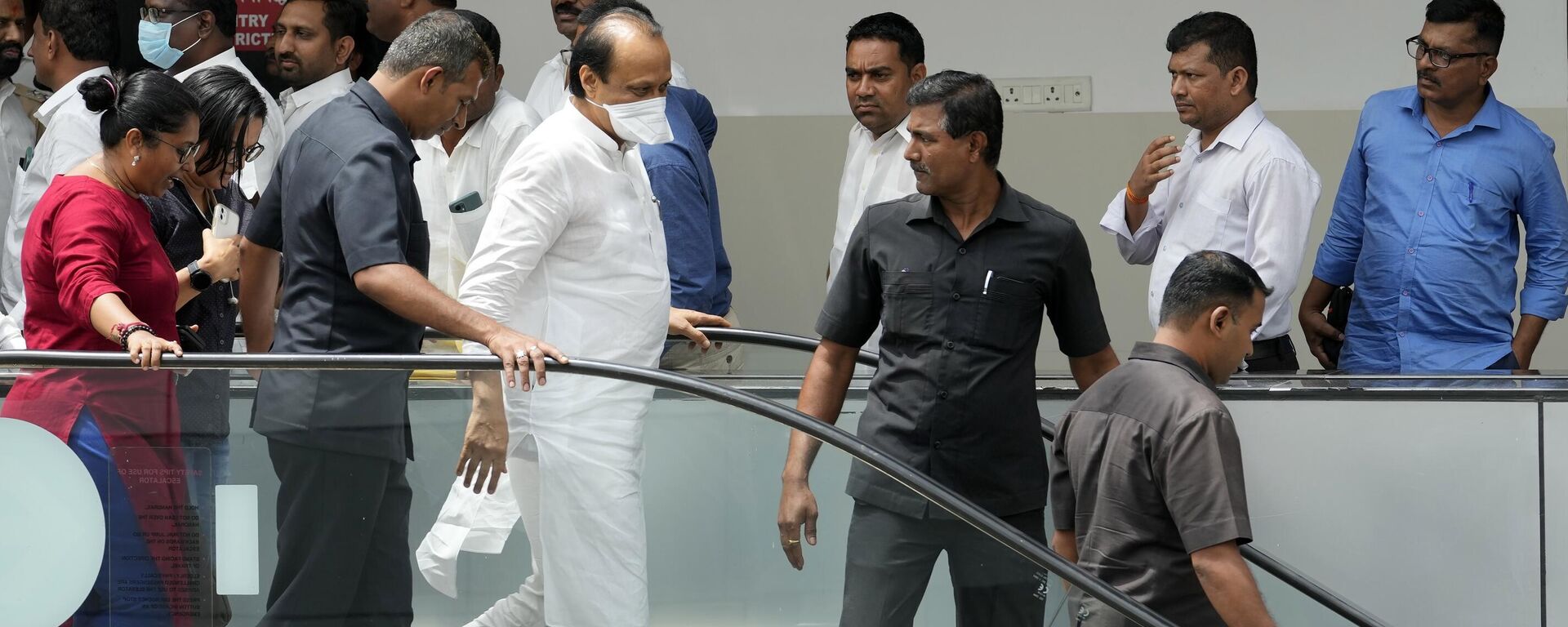 Deputy Chief Minister of Maharashtra Ajit Pawar leaves after a cabinet meeting at Mantralaya in Mumbai, India, Wednesday, June 22, 2022. (AP Photo/Rajanish kakade) - Sputnik India, 1920, 02.07.2023