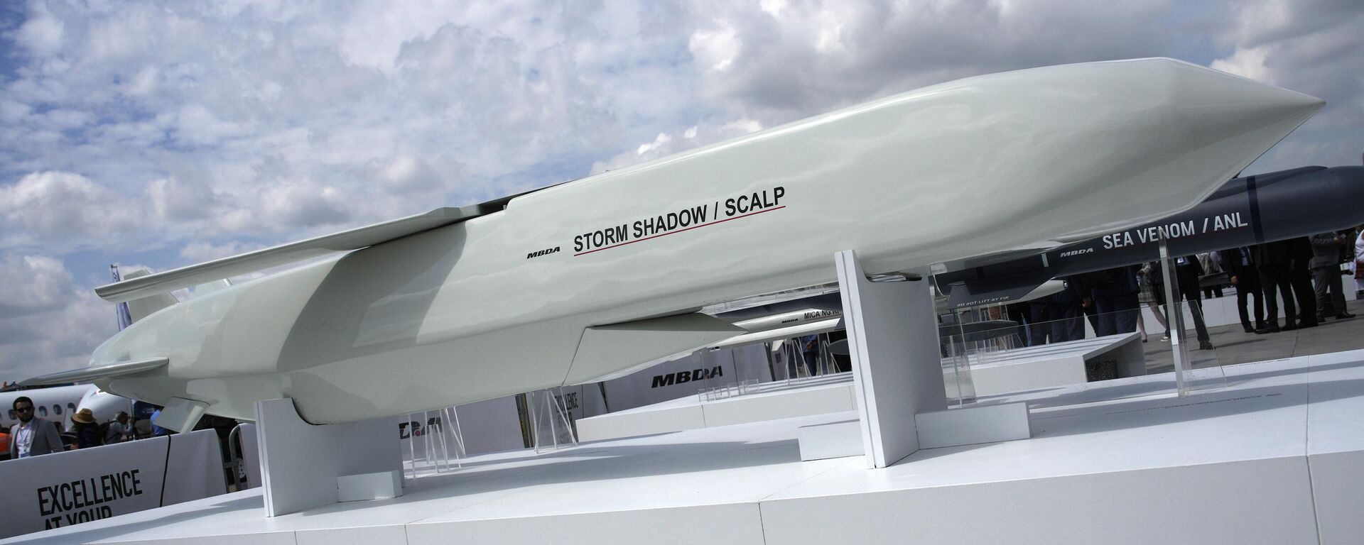 The Storm Shadow cruise missile is on display during the Paris Air Show in Le Bourget, north of Paris, France, Monday, June 19, 2023. - Sputnik भारत, 1920, 07.07.2023
