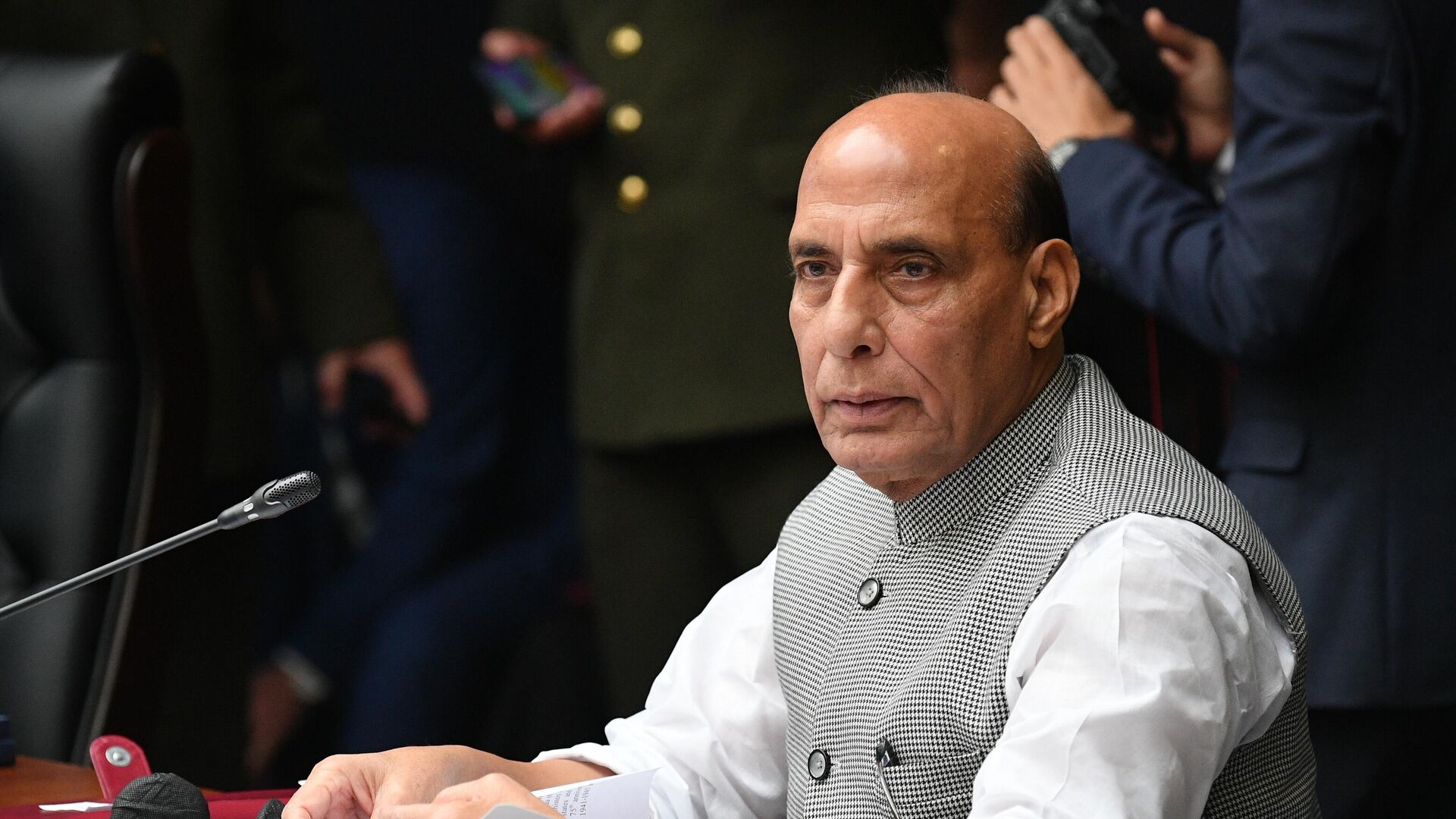Defence Minister of India Rajnath Singh at a Joint Meeting of Defence Ministers of SCO, CIS and CSTO Member States - Sputnik भारत, 1920, 18.10.2023
