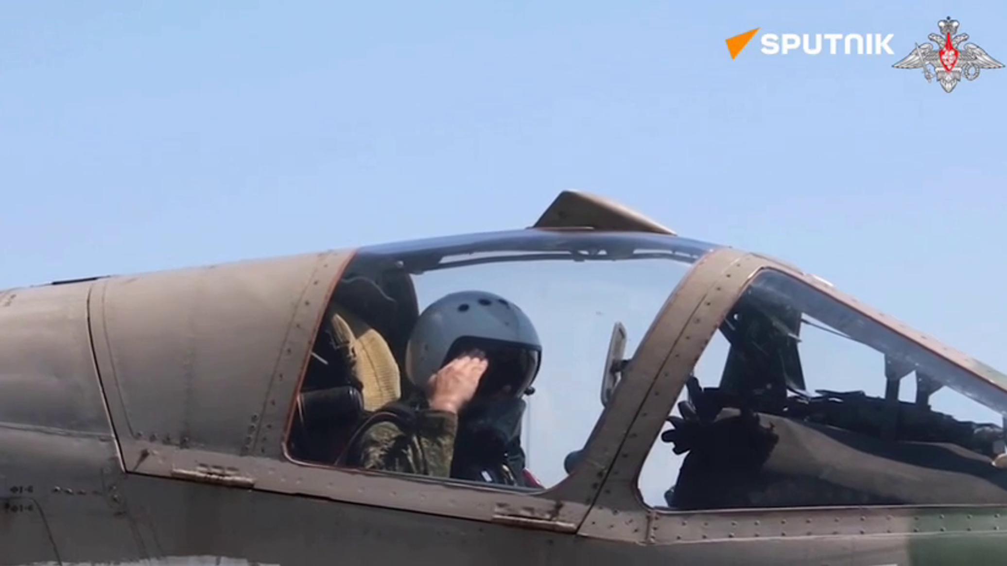 Спецоперация 19 февраля 2024. Опытный летчик ВСУ ликвидирован в зоне сво. Штурман военный летчик Россия фото.
