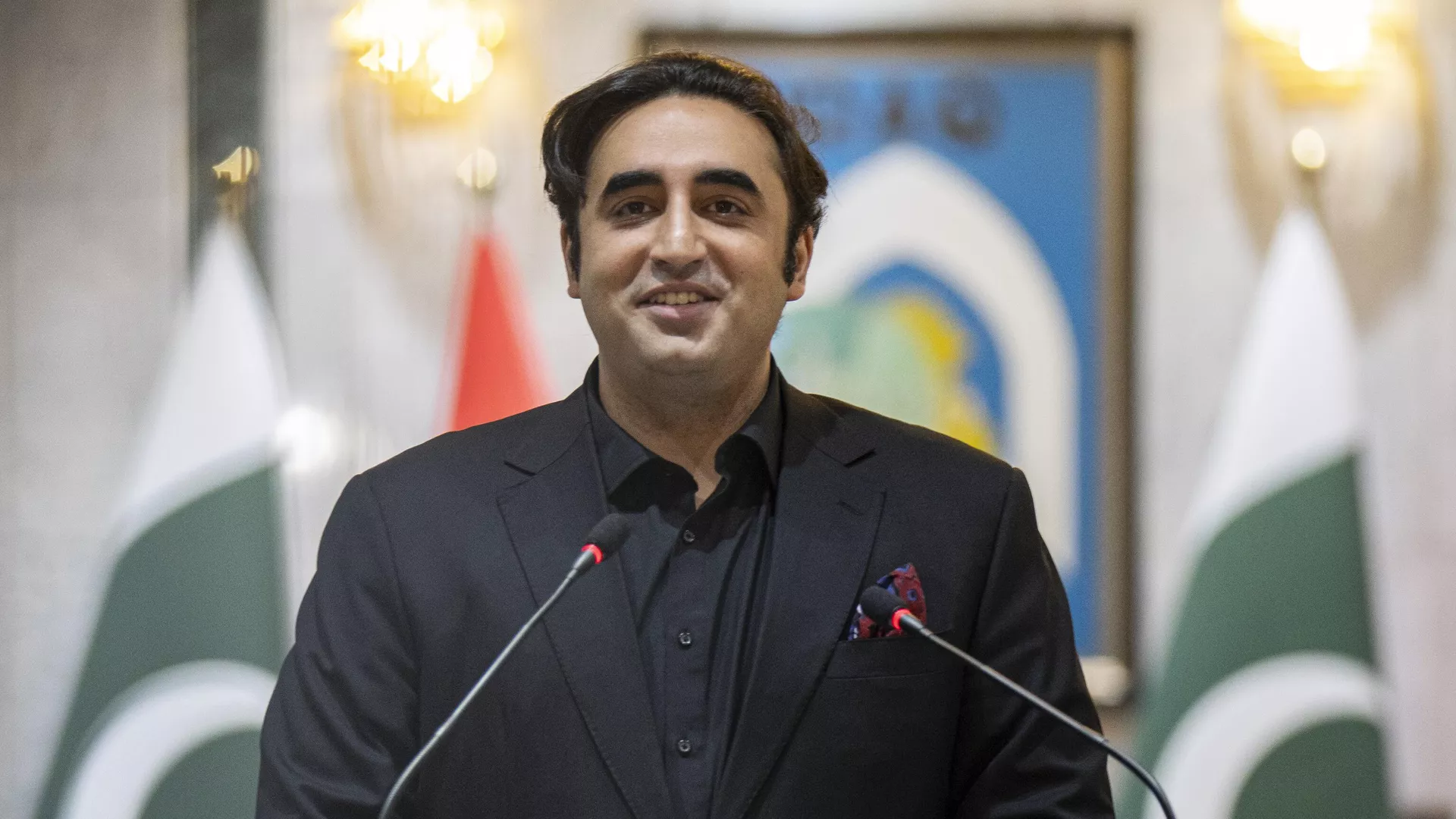 Pakistani Foreign Minister Bilawal Bhutto Zardari speaks during a joint press conference with his Iraqi counterpart Fouad Hussein during his visit to Baghdad, Iraq, Monday, June 5, 2023.