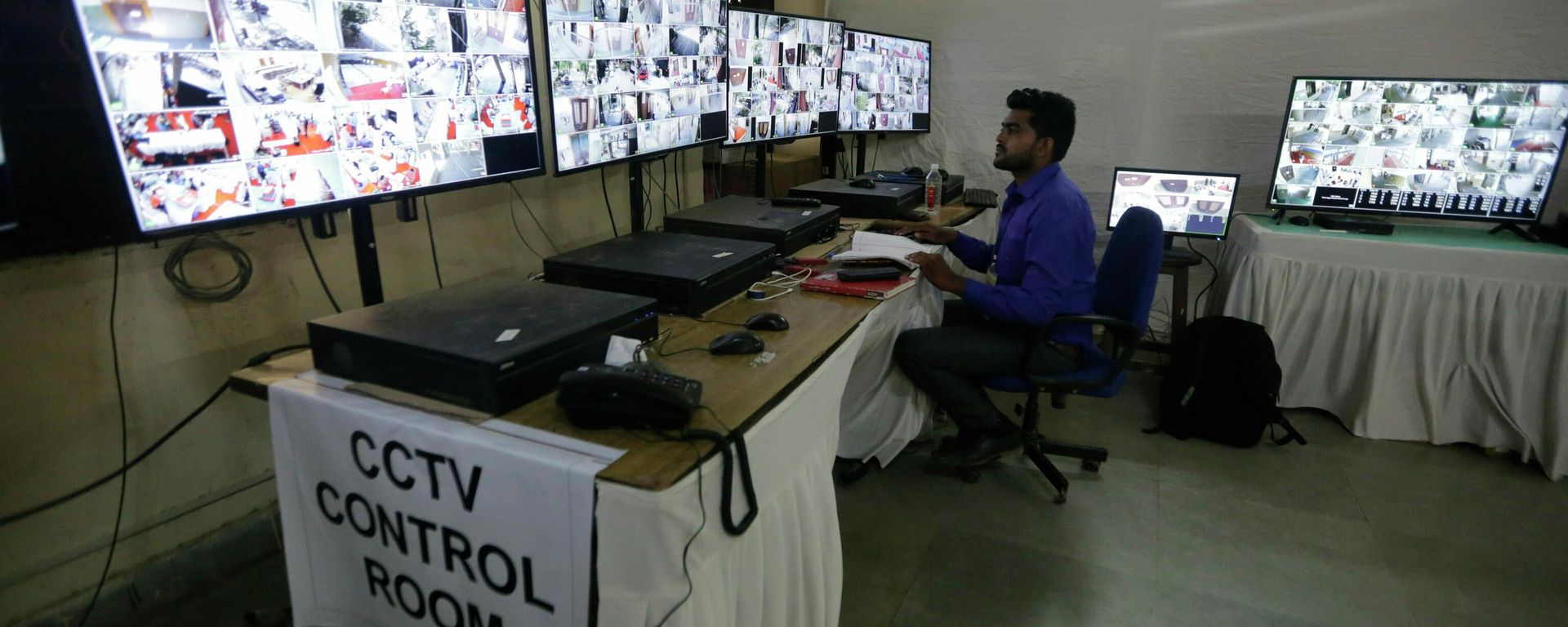 CCTV camera - Sputnik भारत, 1920, 04.08.2023