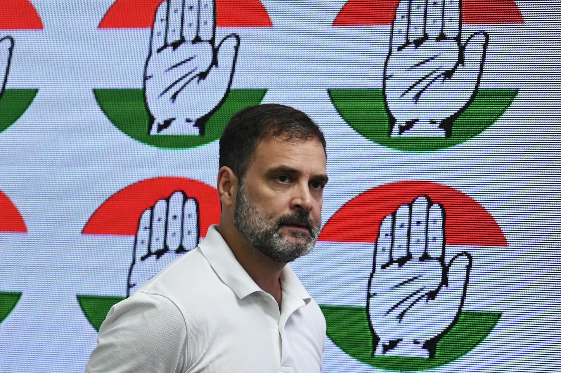 In this file photo taken on August 4, 2023, India's Congress party leader Rahul Gandhi arrives for a media briefing at the party headquarters in New Delhi, after the Supreme Court suspended his defamation conviction. India's main opposition leader Rahul Gandhi was restored to parliament on August 7 after the country's Supreme Court last week suspended his defamation conviction over his political comments on Prime Minister Narendra Modi. The 53-year-old Congress party leader was sentenced to two years' imprisonment in March in a case that critics flagged as an effort to stifle political opposition in the world's largest democracy. - Sputnik India, 1920, 18.08.2023