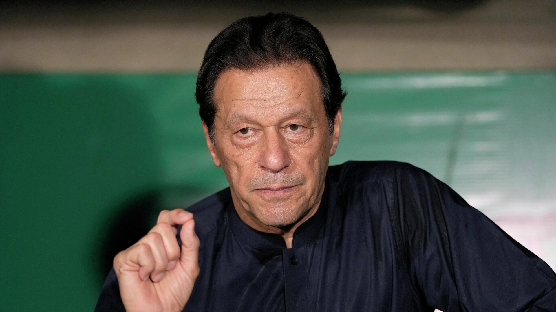 Pakistan's former Prime Minister Imran Khan gives a press conference at his home, in Lahore, Pakistan, Thursday, May 18, 2023. - Sputnik भारत, 1920, 23.10.2023