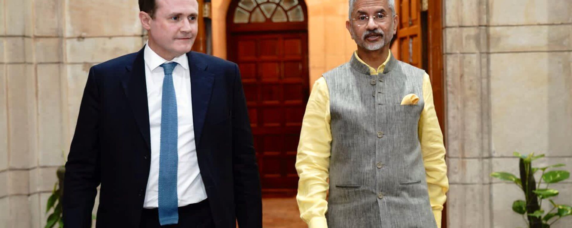 External Affairs Minister of India S. Jaishankar meets UK Minister of State Tom Tugendhat - Sputnik भारत, 1920, 11.08.2023