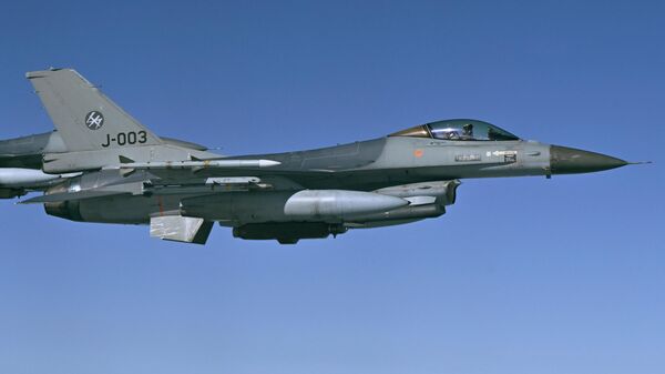 A Netherlands' Air Force F-16 jetfighter takes part in the NATO exercise as part of the NATO Air Policing mission, in Alliance members’ sovereign airspace on July 4, 2023 - Sputnik भारत