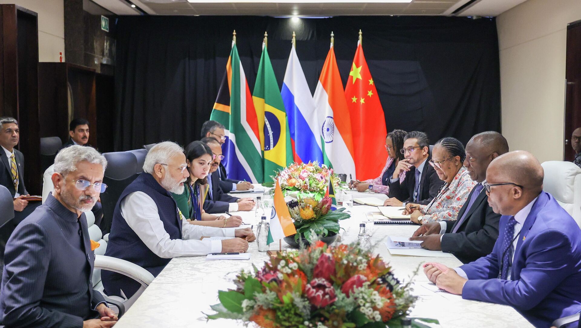 South Africa's President Cyril Ramaphosa meets India's Prime Minister Narendra Modi - Sputnik भारत, 1920, 23.08.2023