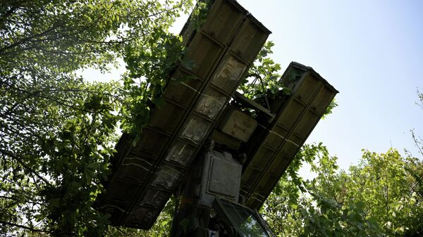 A view shows a 9K35 Strela-10 (Arrow) air defense system of the 2nd Russian Army Corps of the Southern Group of Forces at a position in the course of Russia's military operation in Ukraine - Sputnik भारत