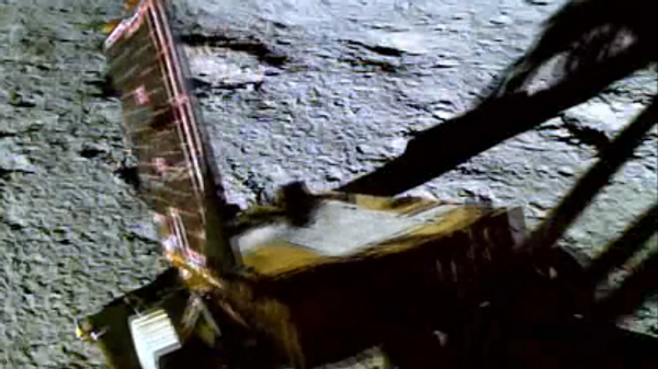 Chandrayaan's Rover Doing 'Moon Walk'  - Sputnik भारत