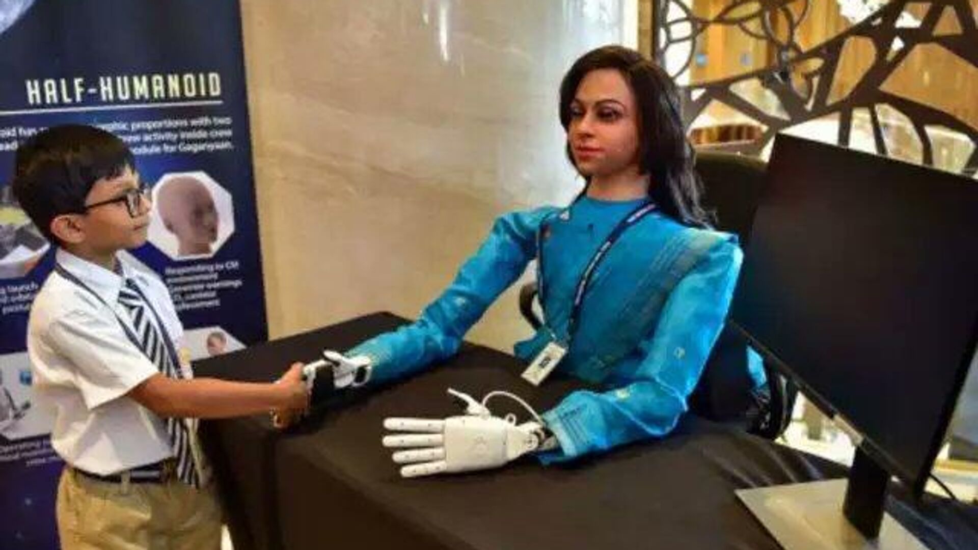 India Will Send Female Robot 'Vyommitra' To Space in Gaganyaan Mission in October - Sputnik भारत, 1920, 26.08.2023