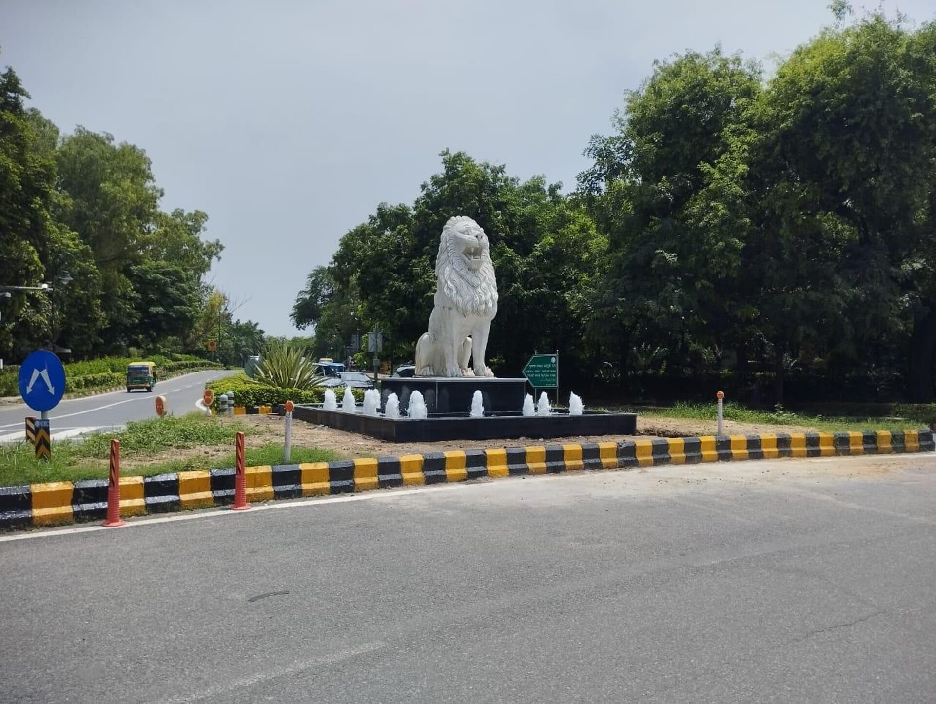 Lion statue at New Delhi  - Sputnik India, 1920, 30.08.2023