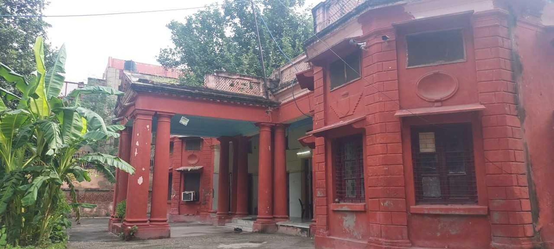 The 'Dharma Sangh Mahavidyalya', a Sanskrit college, in Delhi's Civil Lines area building - Sputnik India, 1920, 31.08.2023