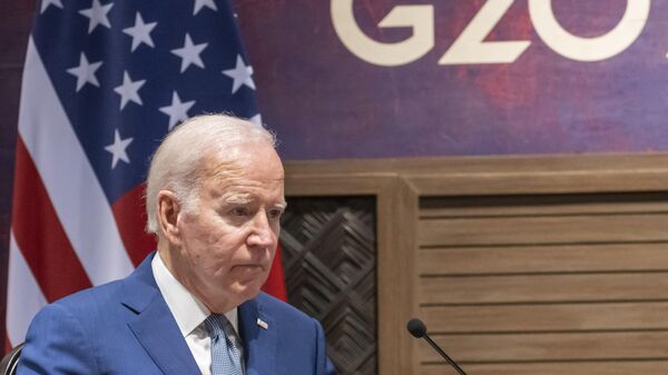  President Joe Biden pauses while speaking during a meeting with Indonesian President Joko Widodo. - Sputnik भारत