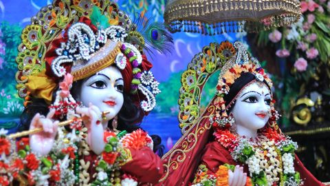 Janmashtami: India Immersed in Festivities to Celebrate Birth of Lord